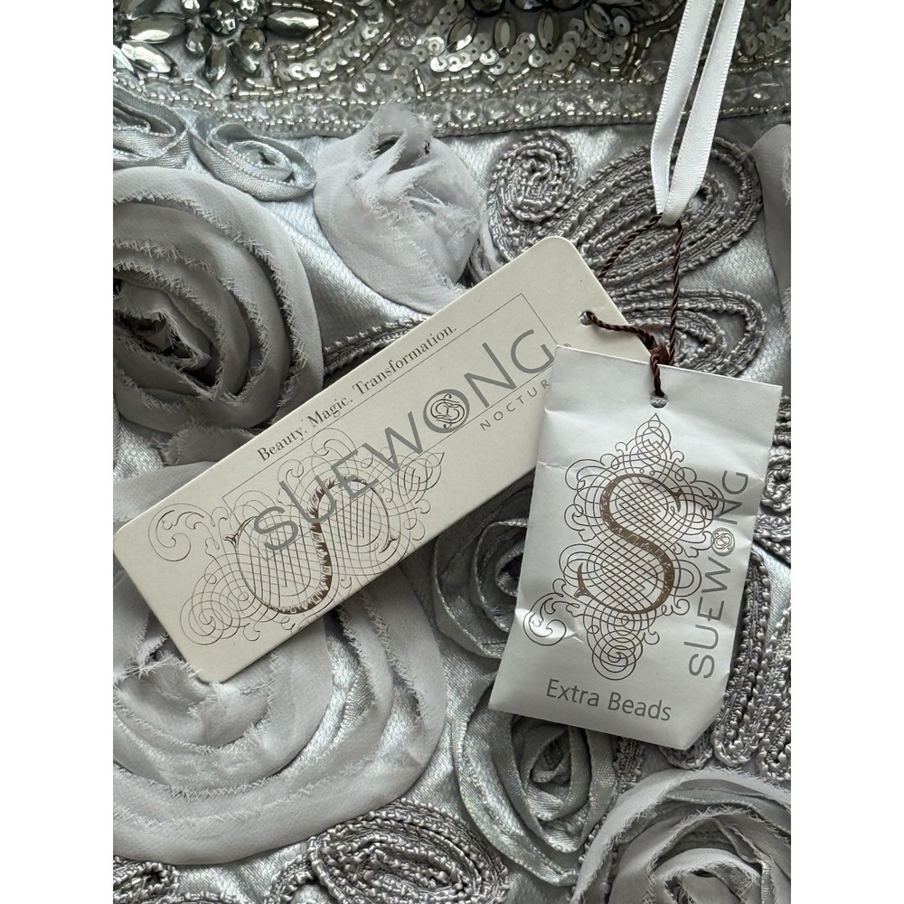 Sue Wong Nocturne NWT Embellish Beaded Rosette Dress 6‎ Platinum Silver Metallic - Picture 6 of 10